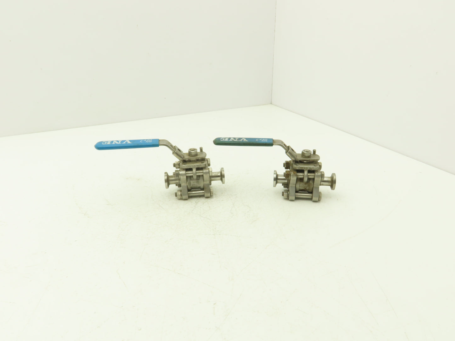VNE 1/2"-316 1/2" Stainless Steel Sanitary Tri-Clamp Ball Valve 1000WOG Lot of 2
