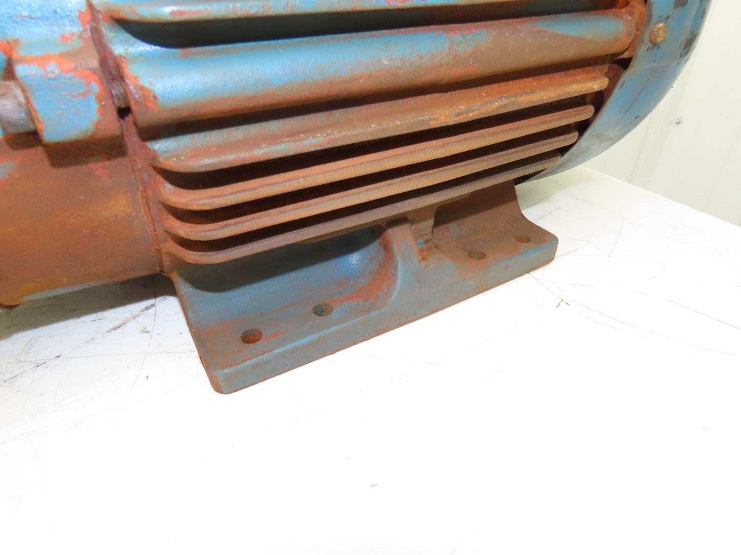 Gusher 00736ET3E213TC Inline Centrifugal Pump 2x2"Flanged Stainless 7.5Hp 3PH