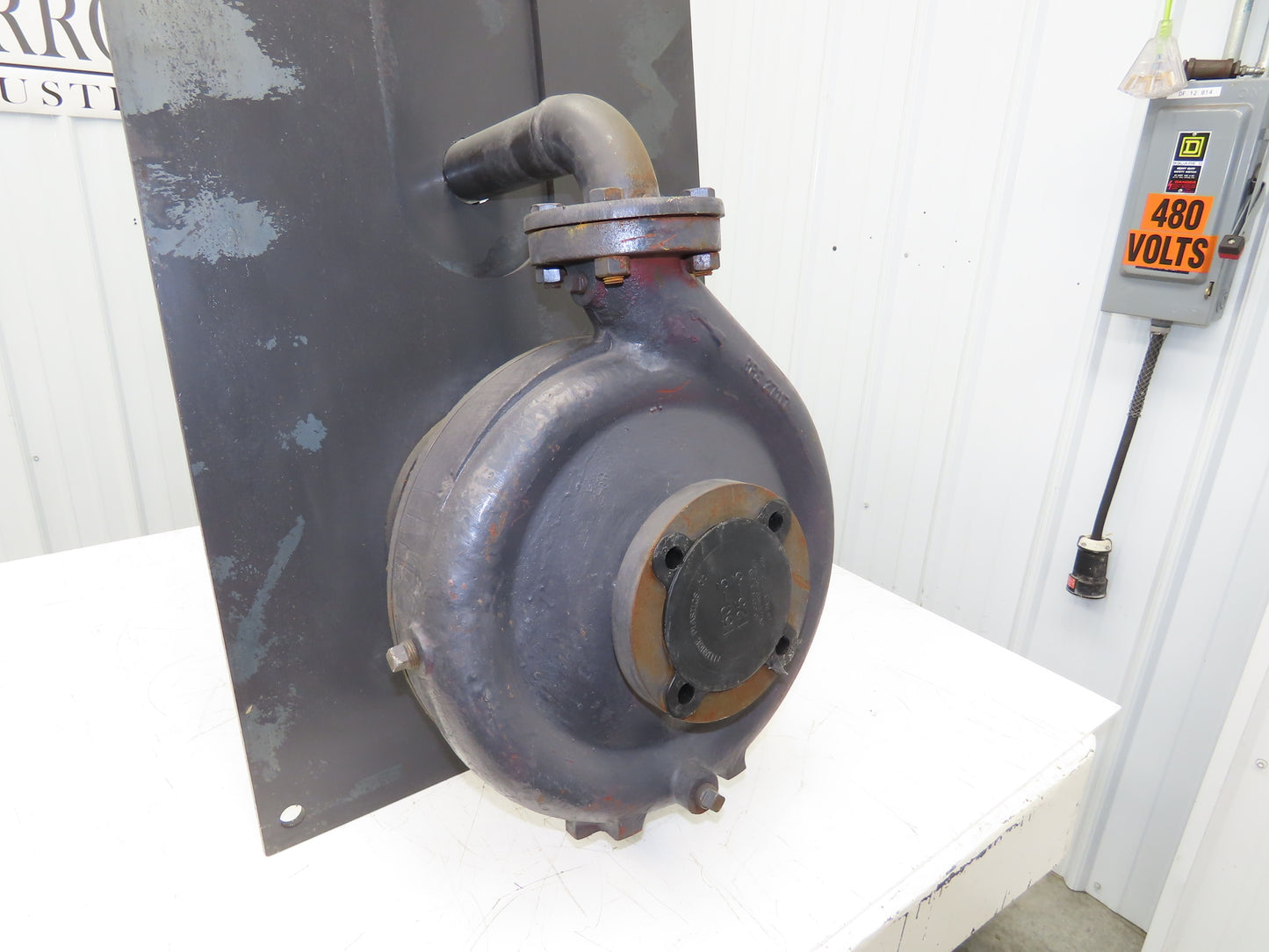 Gusher CL2X3-13SES-CDM-ADP Vertical Centrifugal Pump 2x3" Flanged Cast Iron