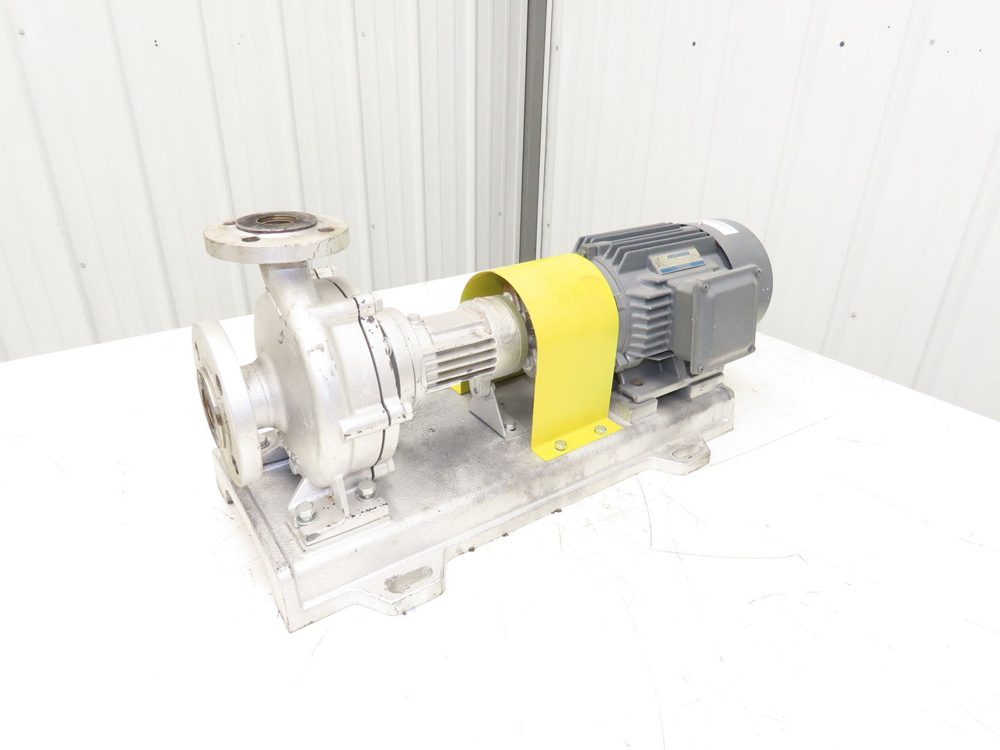 Lezq Siemens 40-25-160 Centrifugal Pump 167L/Min 3Hp 480V 3PH 90L Metric Flanged