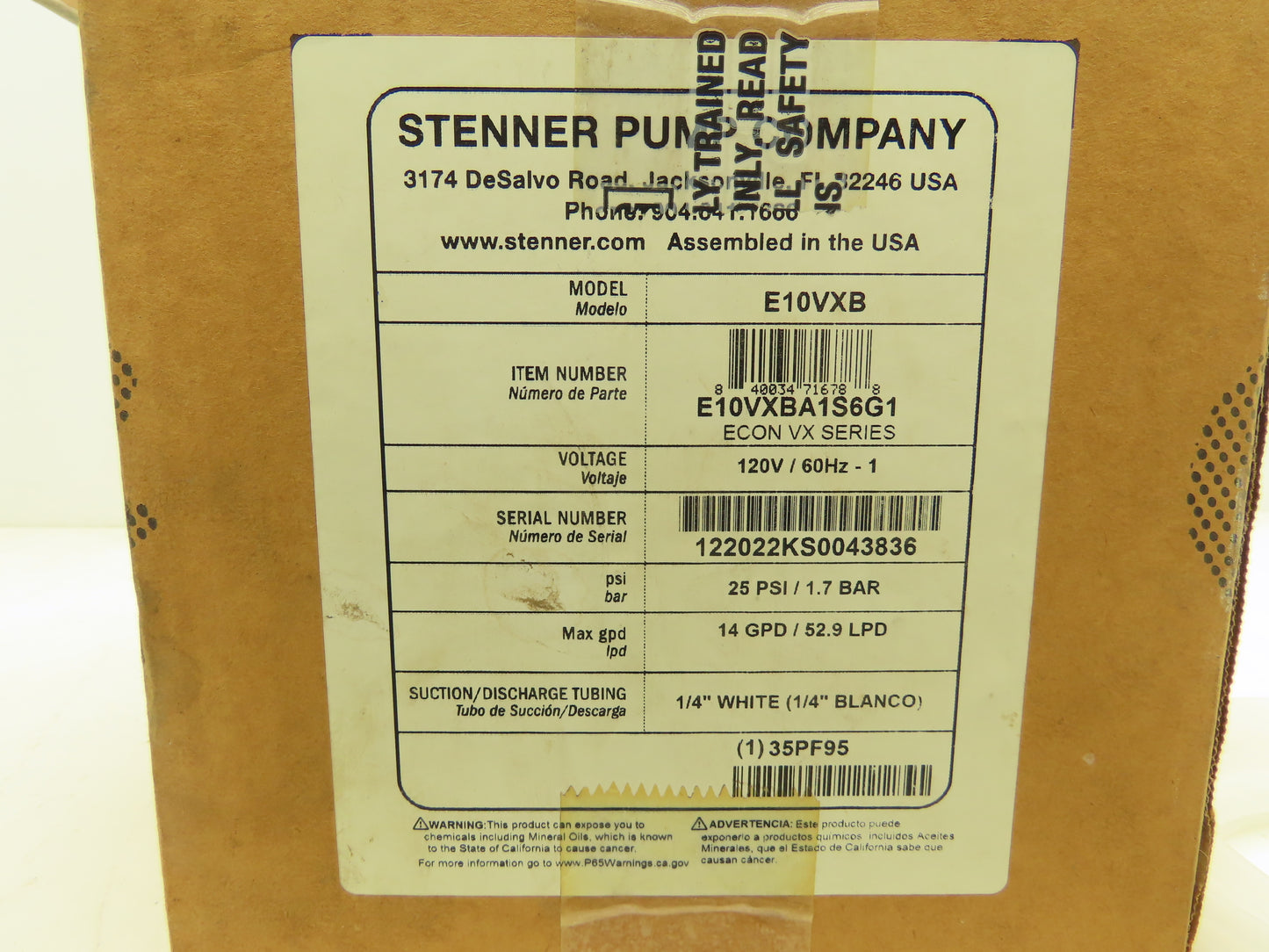 Stenner Model E10VXB Peristaltic Dosing Pump Adjustable 14 GPD 25 PSI 120V