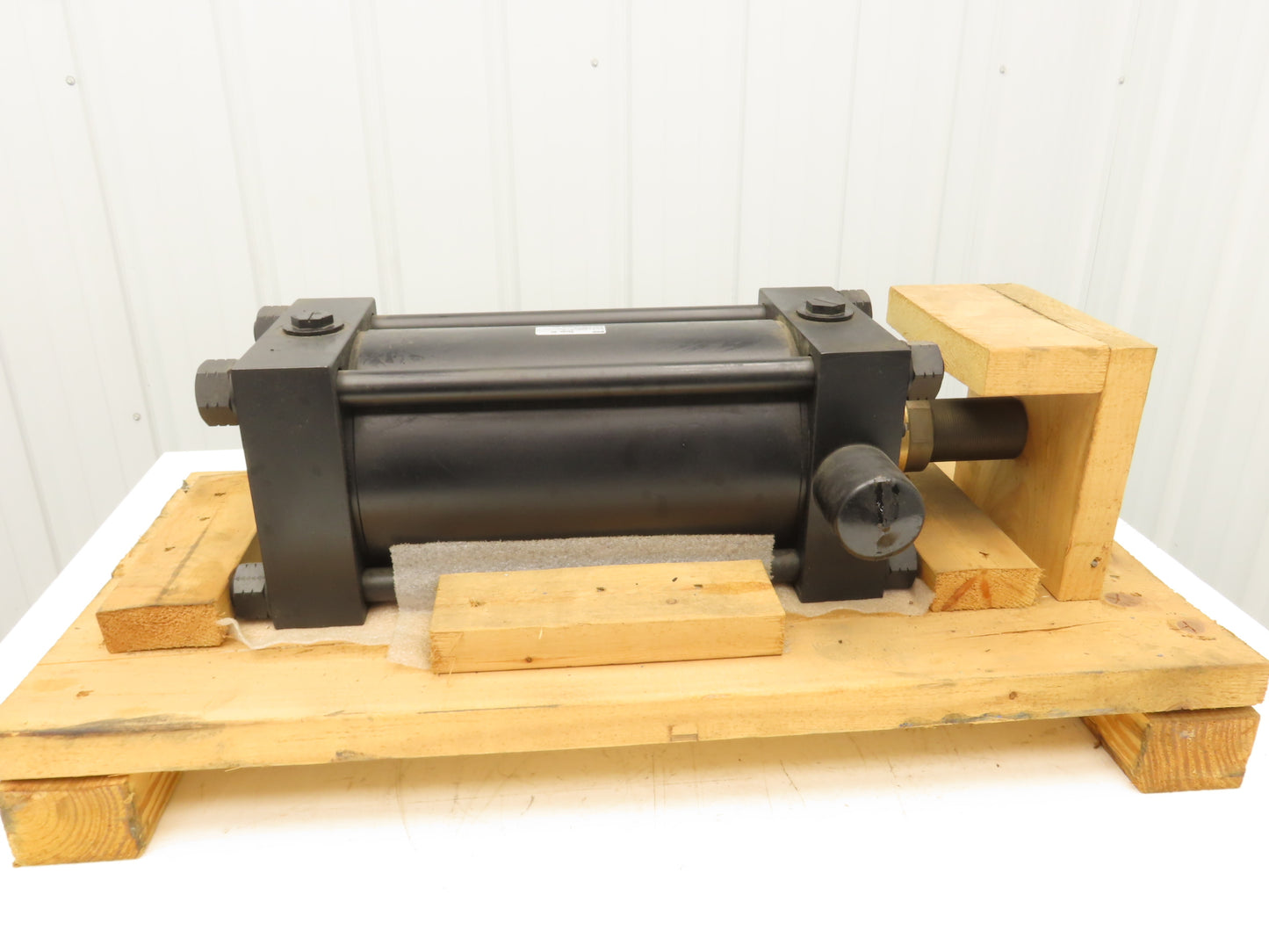 Parker D3HLT14AC 3H Hydraulic Cylinder 7" Bore 11" Stroke 3000 PSI Trunnion Mt