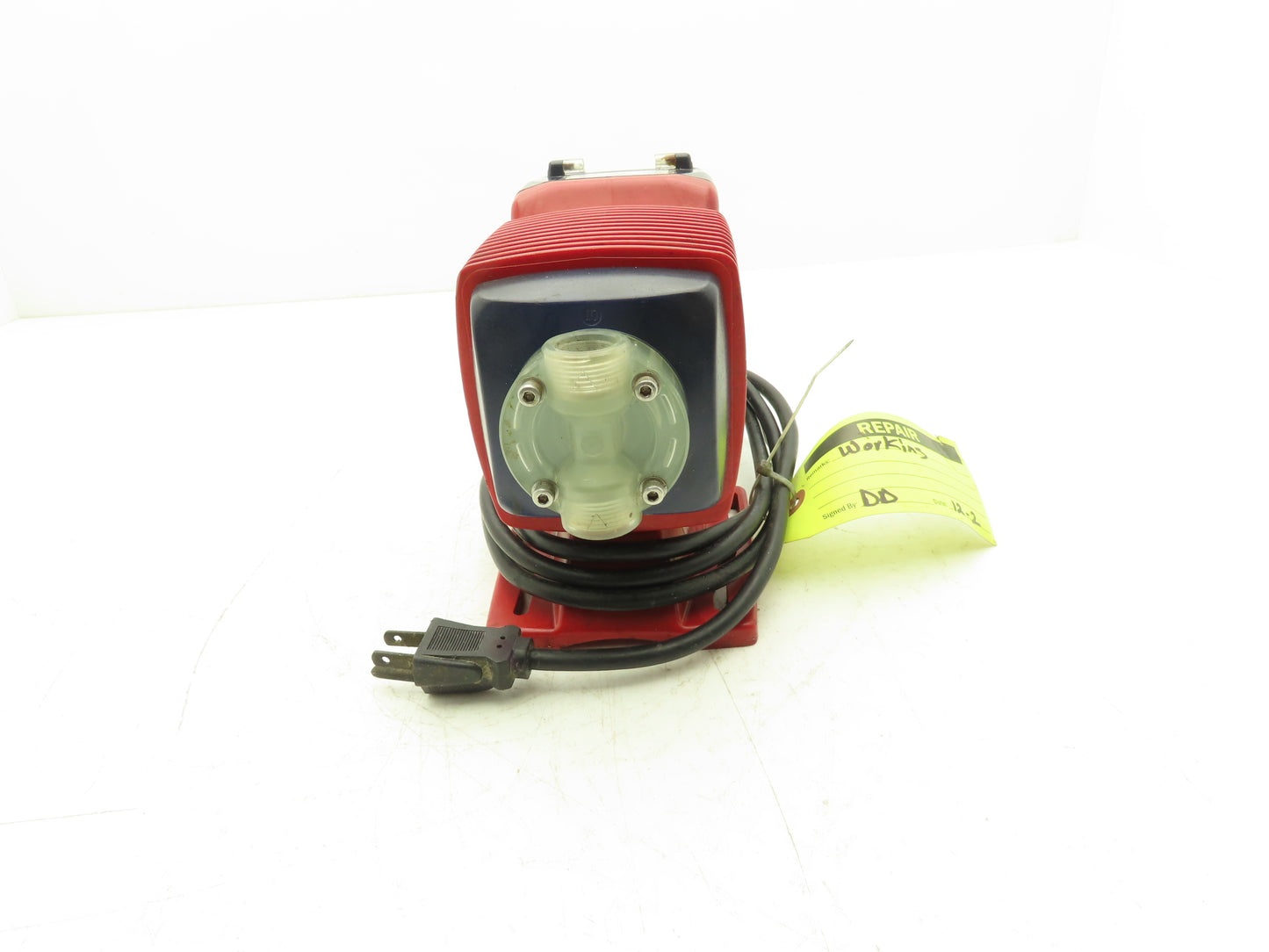 IWAKI EWB10Y1-VCC Peristaltic Dosing Pump Adjustable 0.6 GPH 115 PSI 120V