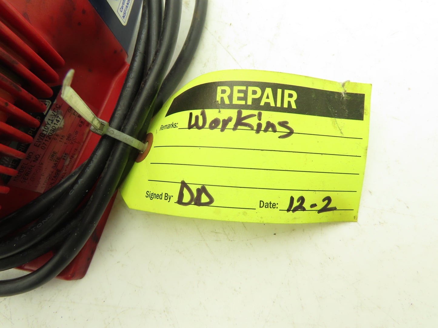 IWAKI EWB10Y1-VCC Peristaltic Dosing Pump Adjustable 0.6 GPH 115 PSI 120V