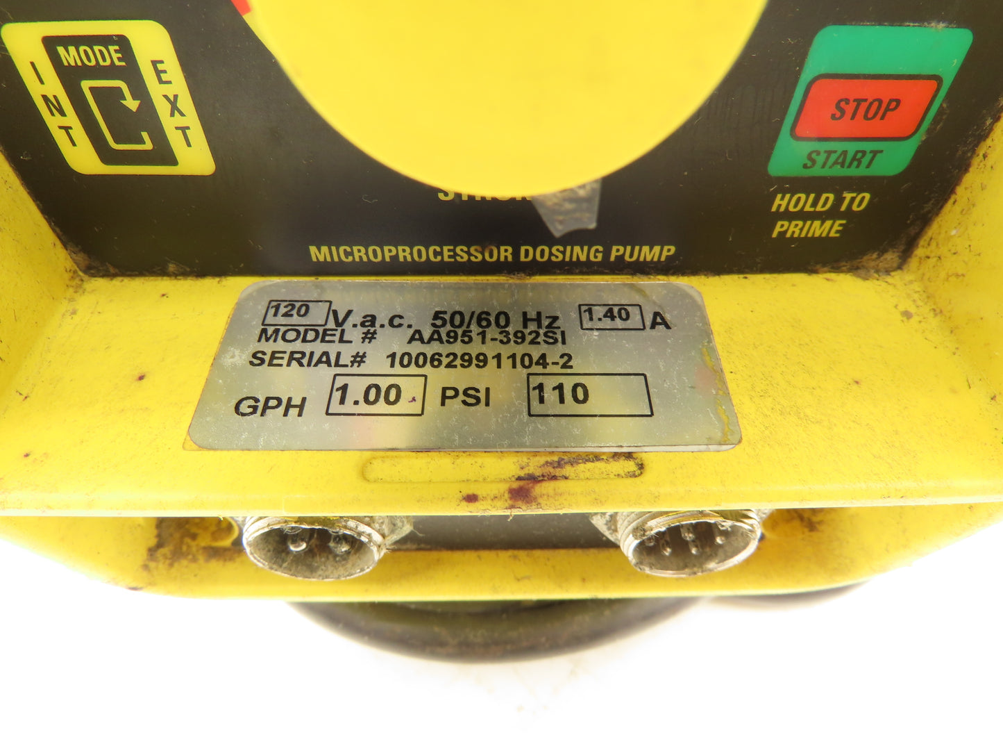 Milton Roy AA951-392Si Microprocessor Dosing Pump Adjustable 1 GPH 110 PSI 120V