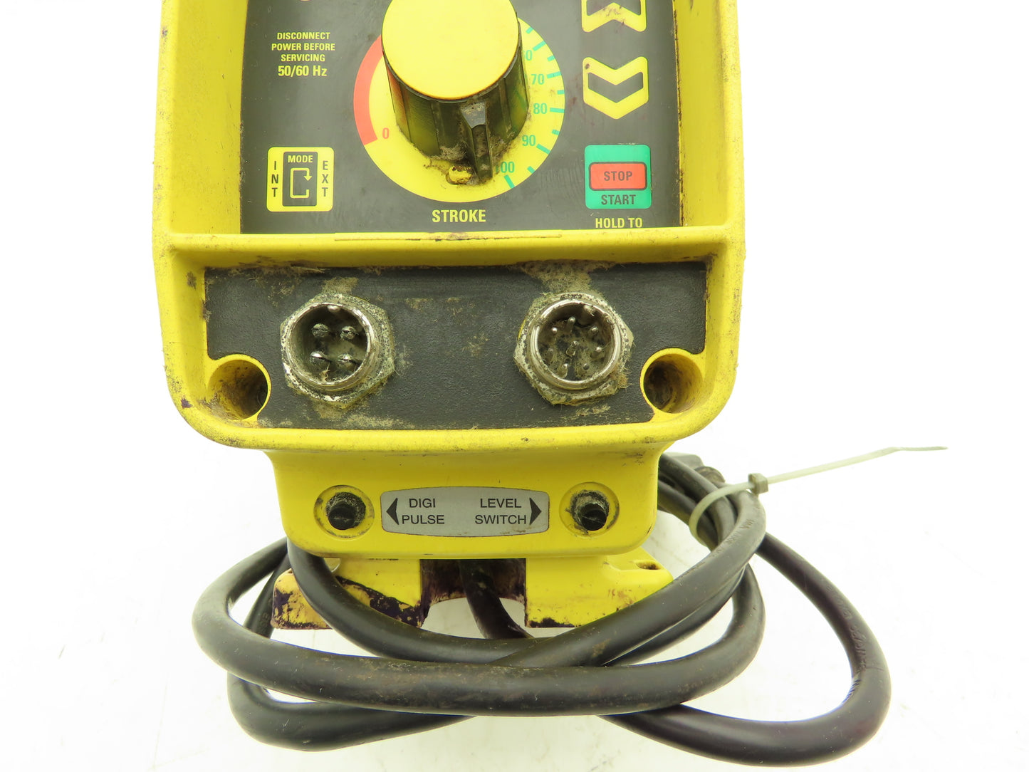 Milton Roy AA951-392Si Microprocessor Dosing Pump Adjustable 1 GPH 110 PSI 120V