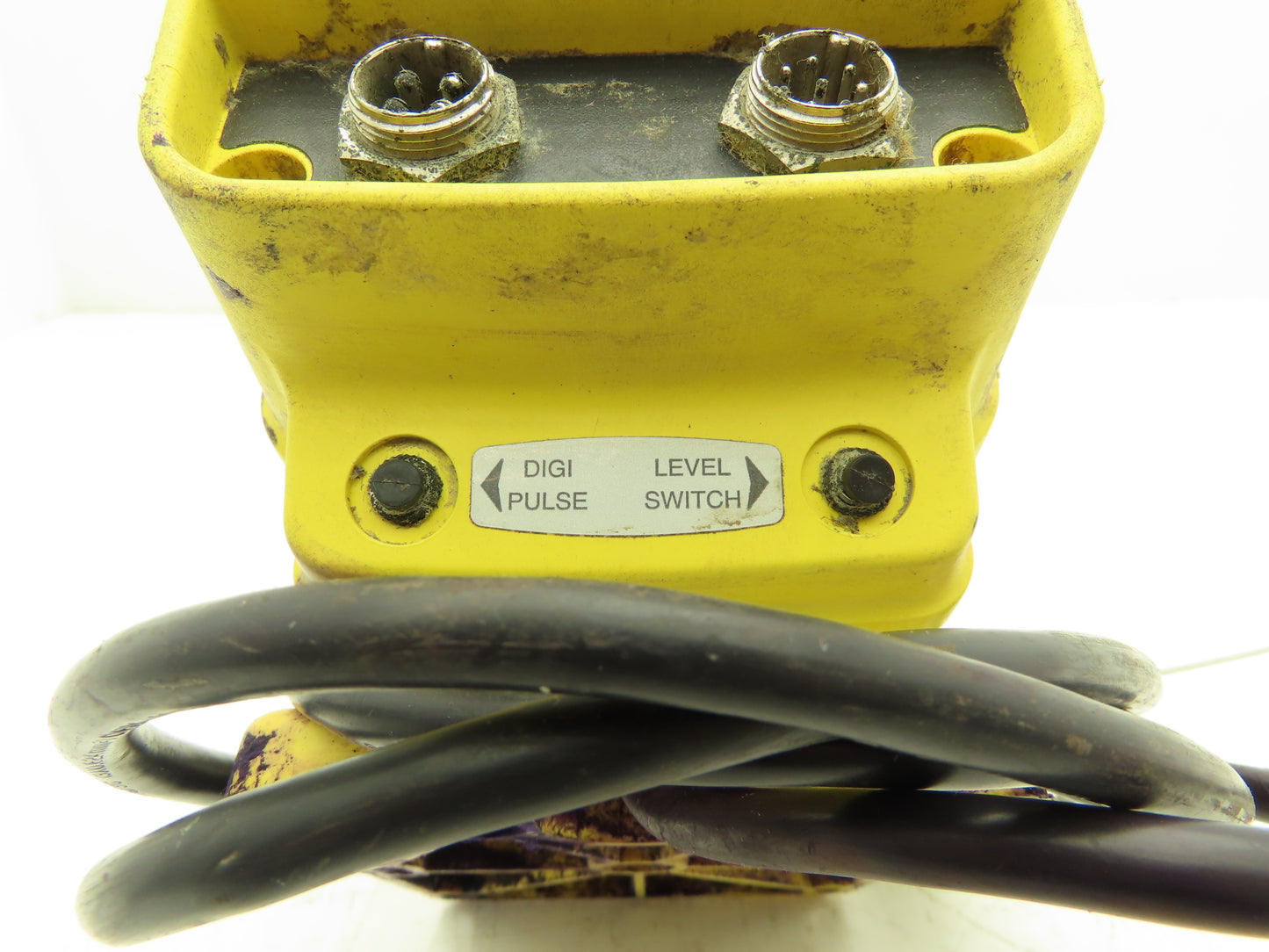 Milton Roy AA951-392Si Microprocessor Dosing Pump Adjustable 1 GPH 110 PSI 120V