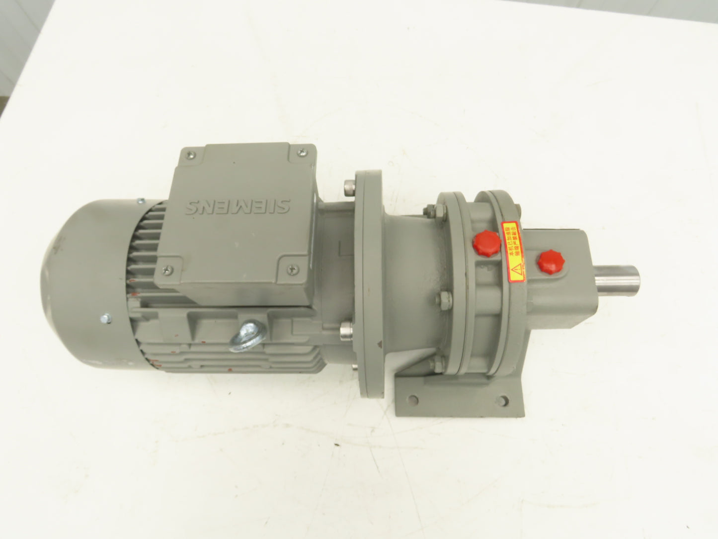 Vector Namkang BWD11-17-2.2 Inline Gear Motor 17:1 Ratio 100rpm 2.2kw 480V 3PH