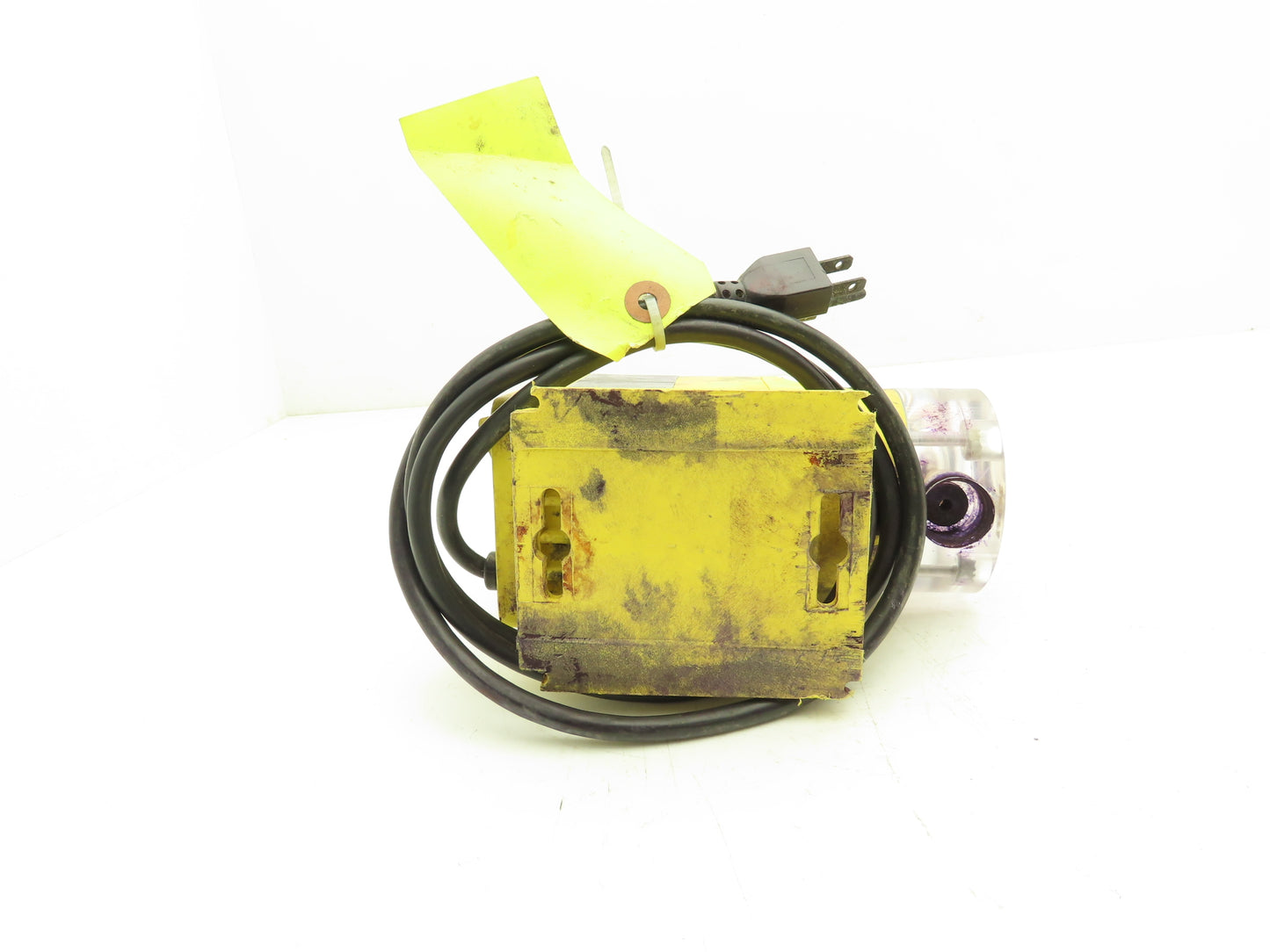 Milton Roy Electronic Dosing Metering Pump 0.21 GPH 150 PSI 120V