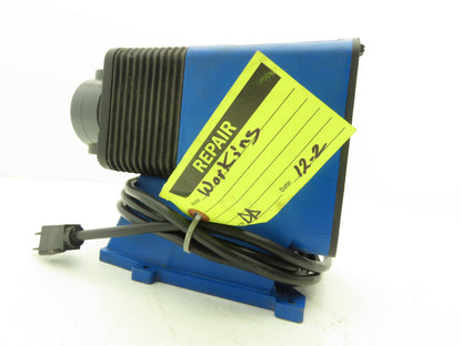 Pulsafeeder Pulsatron Electronic Dosing Metering Pump 44 GPD 100 PSI 115V