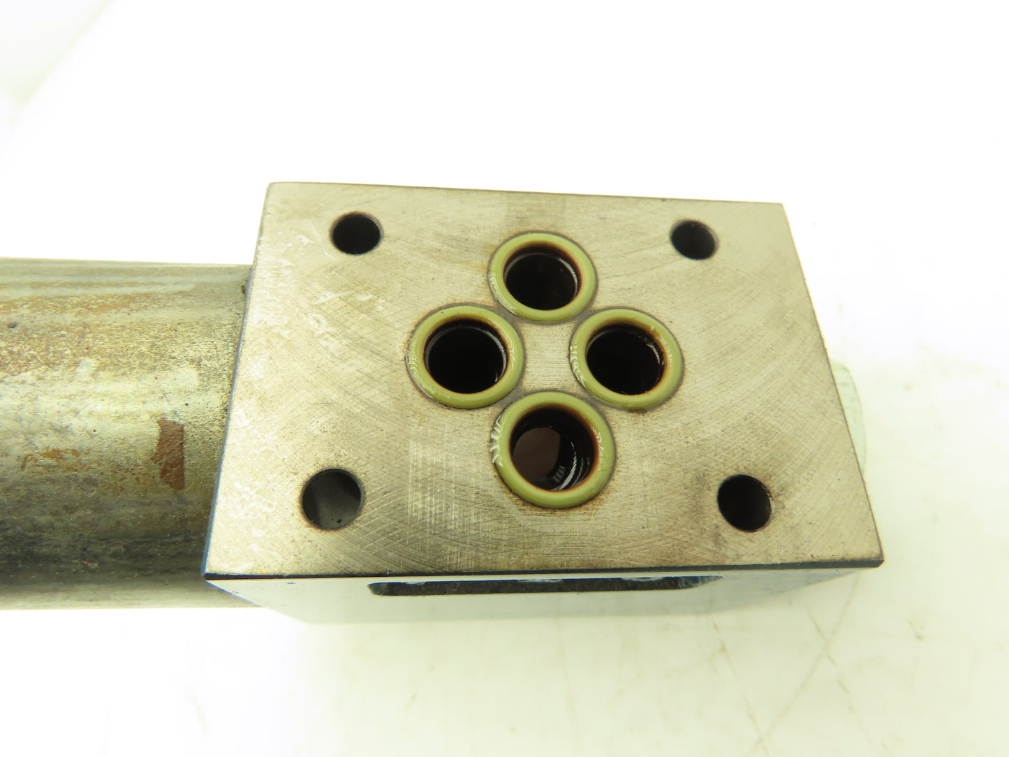 Bosch 0810091233 Hydraulic Solenoid Valve Pmax 315 Bar 24V1.4A