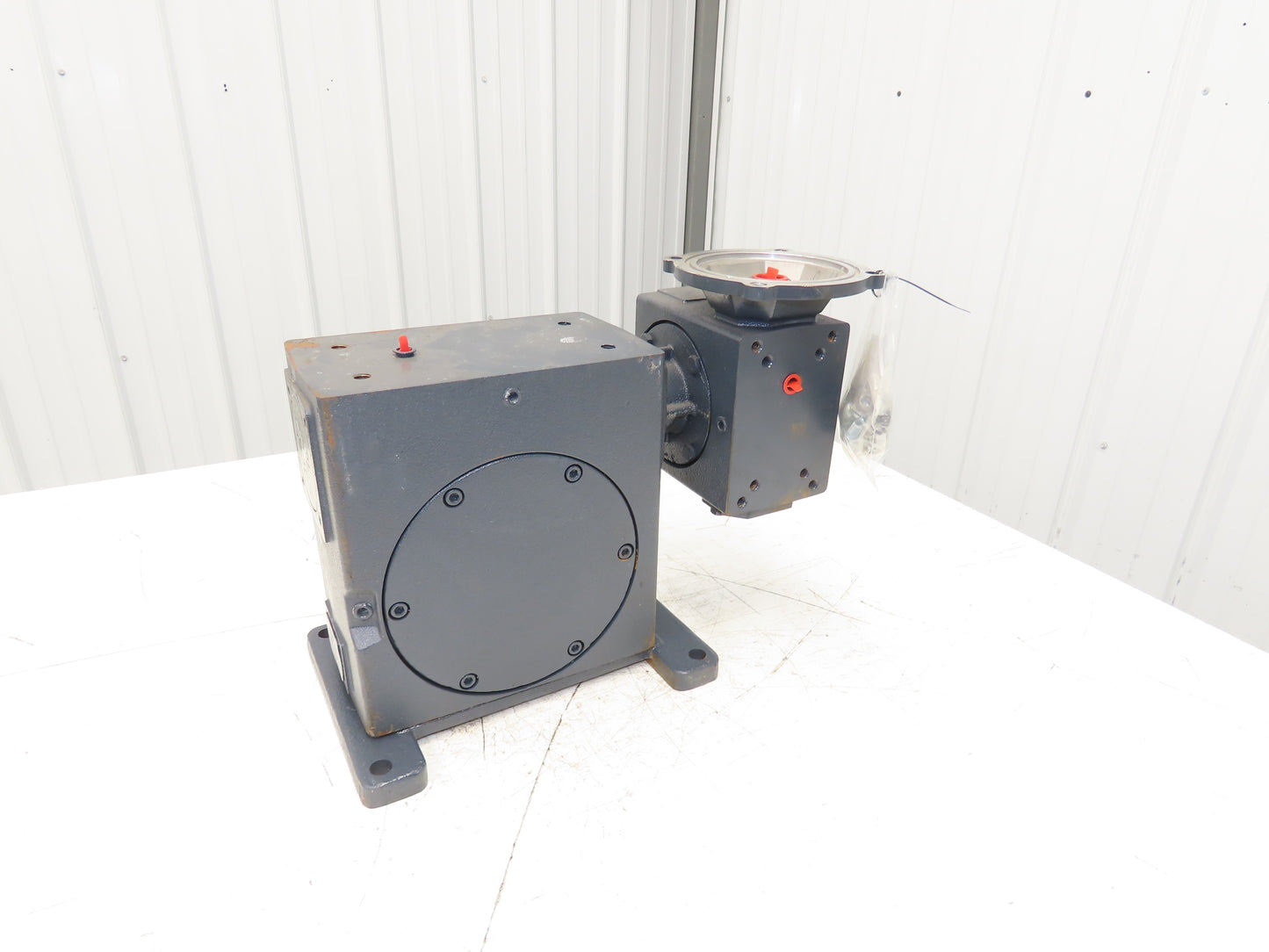 Hub City 0230-32204 ULR Worm Gearbox 150:1 Double Reducer 12rpm 2.5Hp 140TC RH