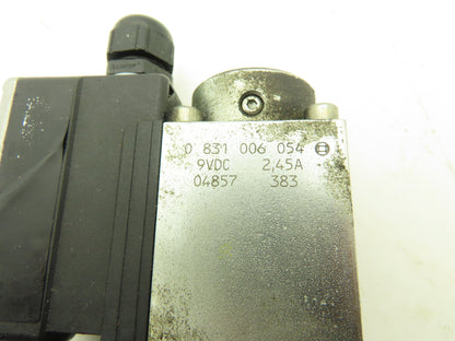 Bosch 0810091212 Hydraulic Solenoid Directional Valve w Proportional Amplification Mod
