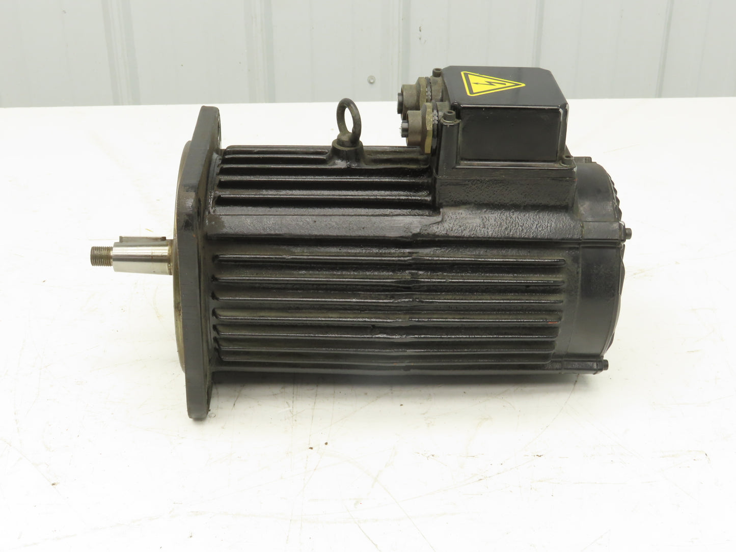 Okuma BL-80E-20T AC Servo Motor 1.5 Kw 2000 Rpm 164VAC W/ Encoder ER-FC-2048D