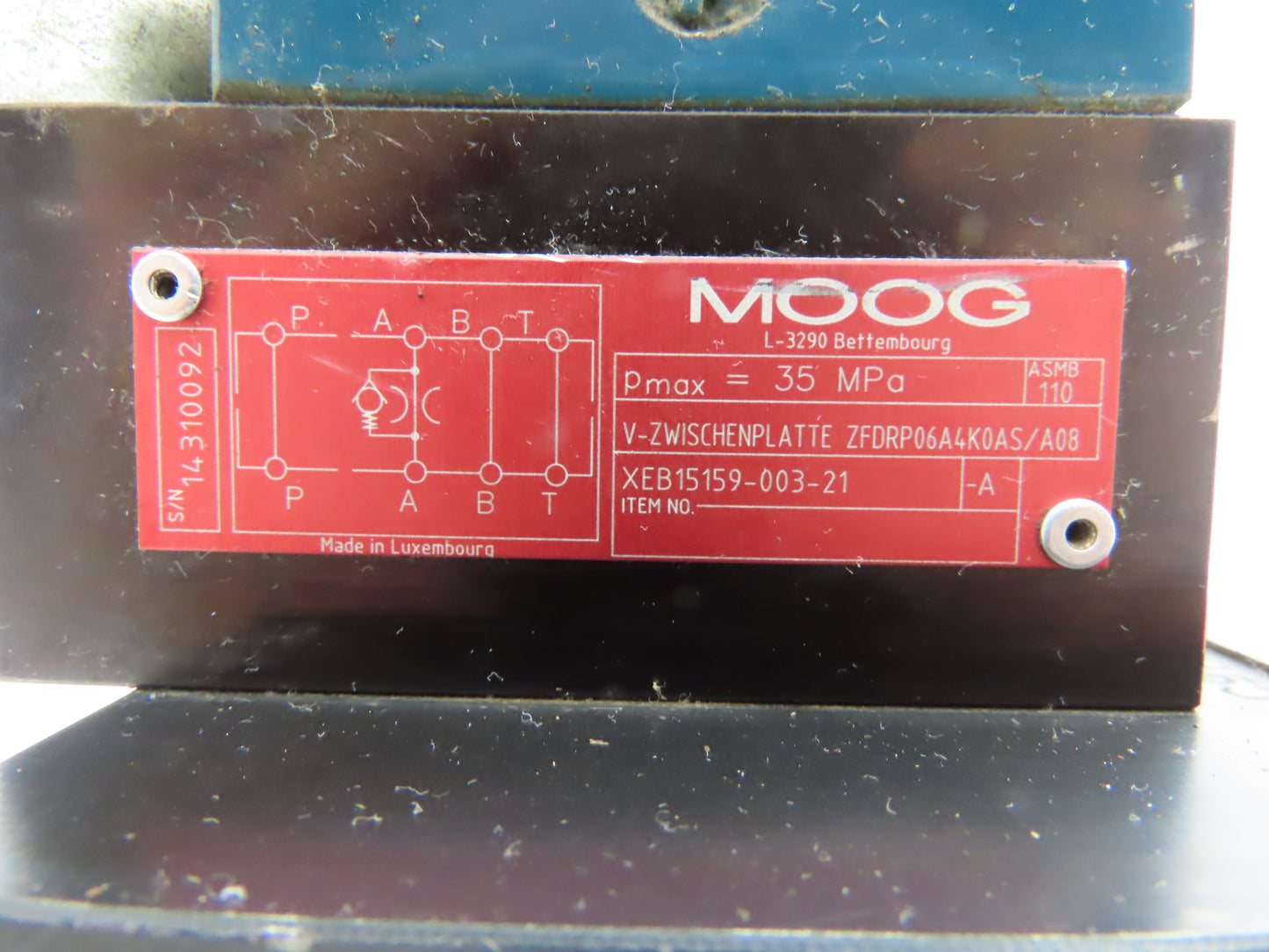 Moog HPN4397433 Hydraulic Proportional Cartridge Valve W Bosch Solenoid Valve