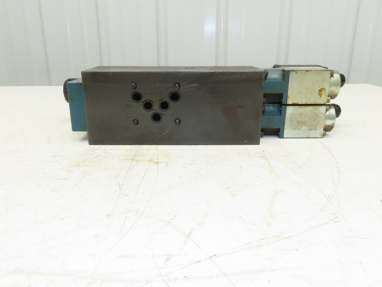 Bosch 0810001731 Proportional Directional Servo Valve W Proportional Amplifiers