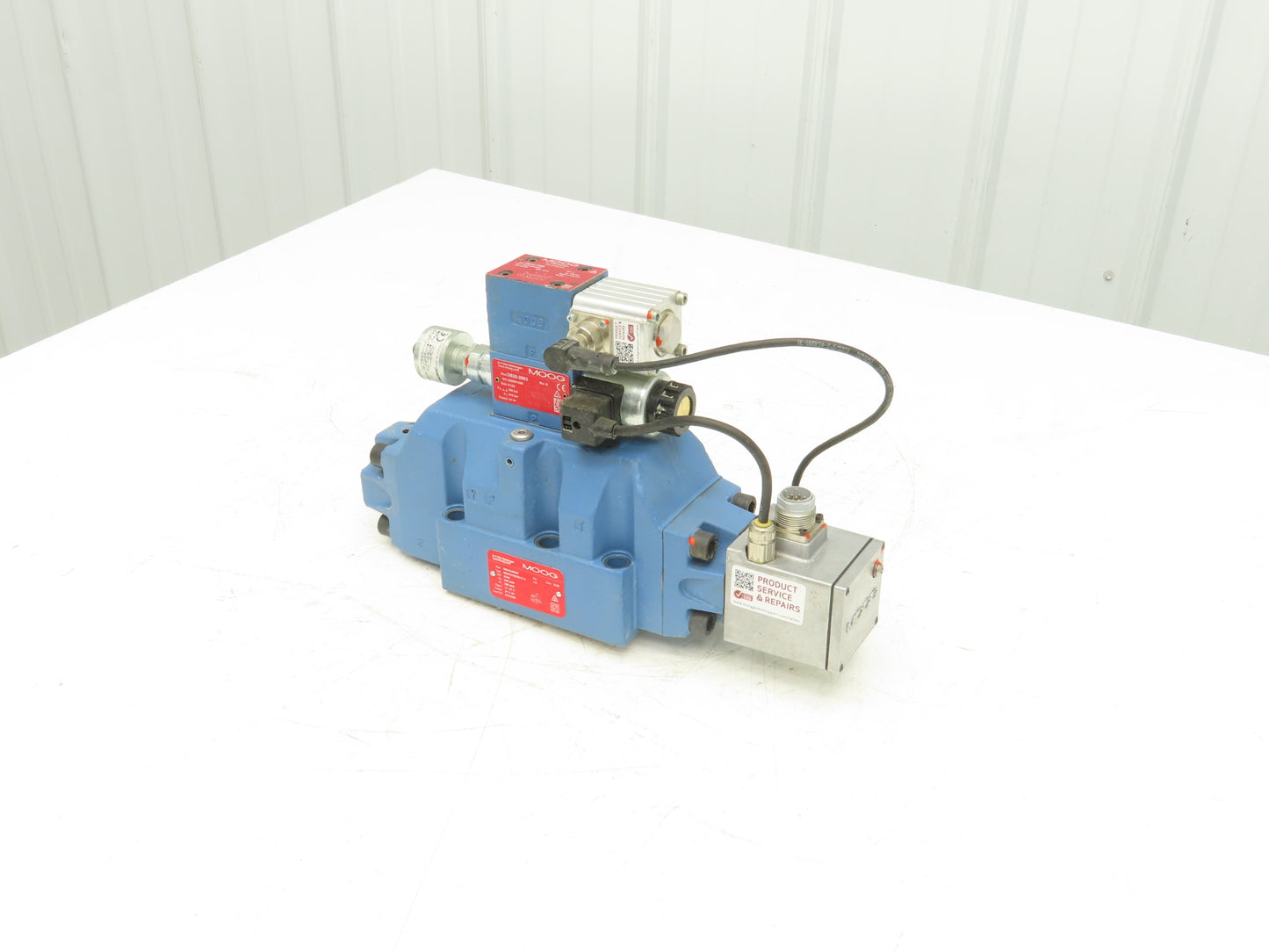 Moog D684Z4826G Hydraulic EFB Servo Proportional Pilot Control Valve Assembly