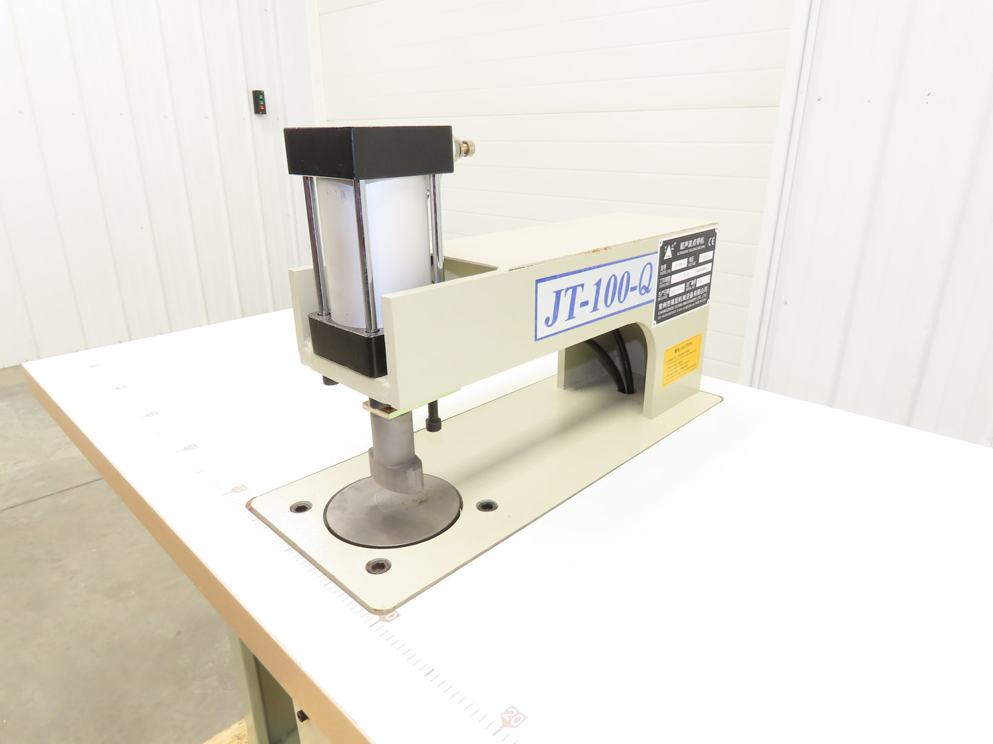 Changzhou JT-100-Q Ultrasonic Welding Sewing Head Unit Press 2x1" Foot 220V