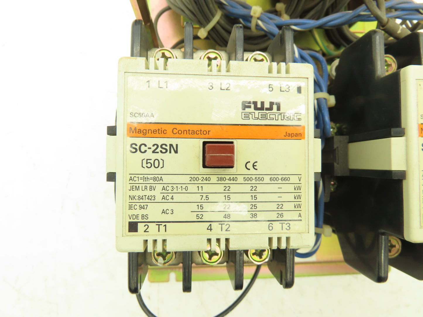 Yaskawa Electric JZRCR-XPU10C Servo Controller Distribution Module