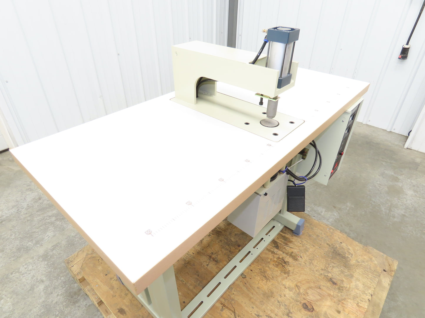 Changzhou JT-50-Q Ultrasonic Welding Sewing Head Unit Press 18x20mm Foot 220V