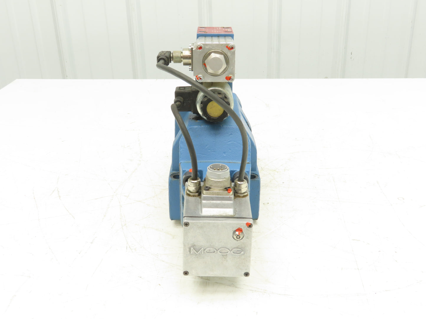 Moog D684Z4315G Hydraulic EFB Servo Proportional Pilot Control Valve Assembly