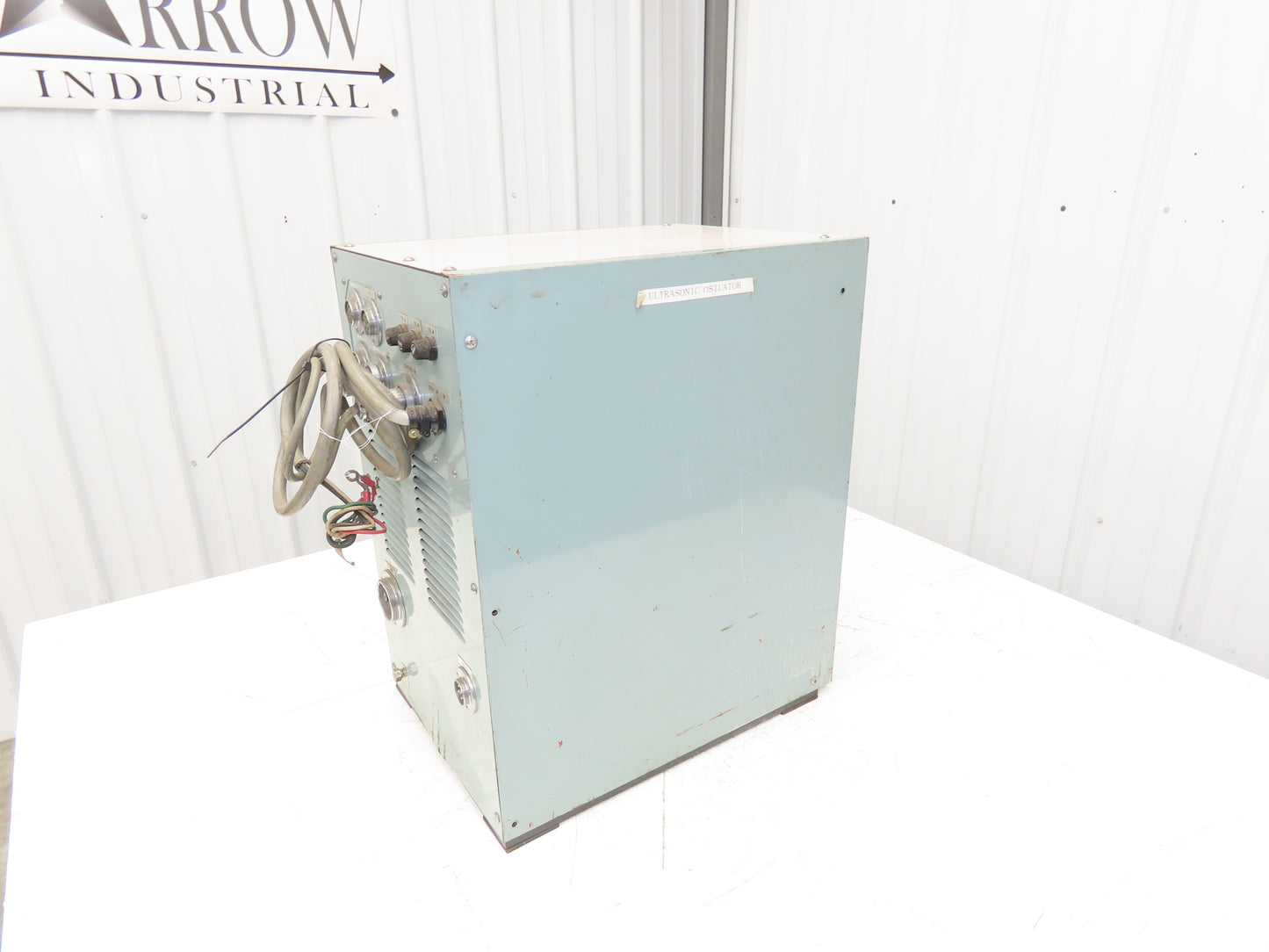 Cho-Onpa Kogyo P1200 Ultrasonic Generator 1200W 15Khz 200V 3PH UE-1200Z15S-5Q
