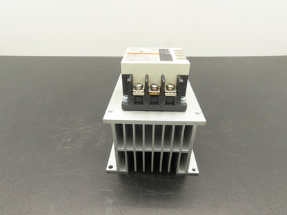 Fuji Electric SS402E-3Z-D3 Solid State Contactor Relay 240vac 50/60Hz .4A