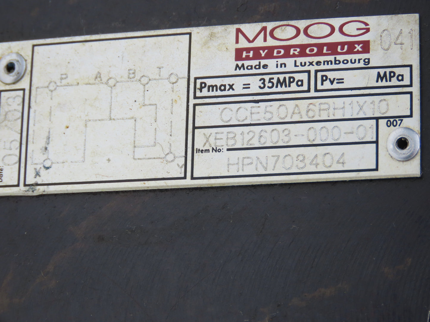 Moog CCE50A6RH1X10 Hydraulic Cartridge Valve