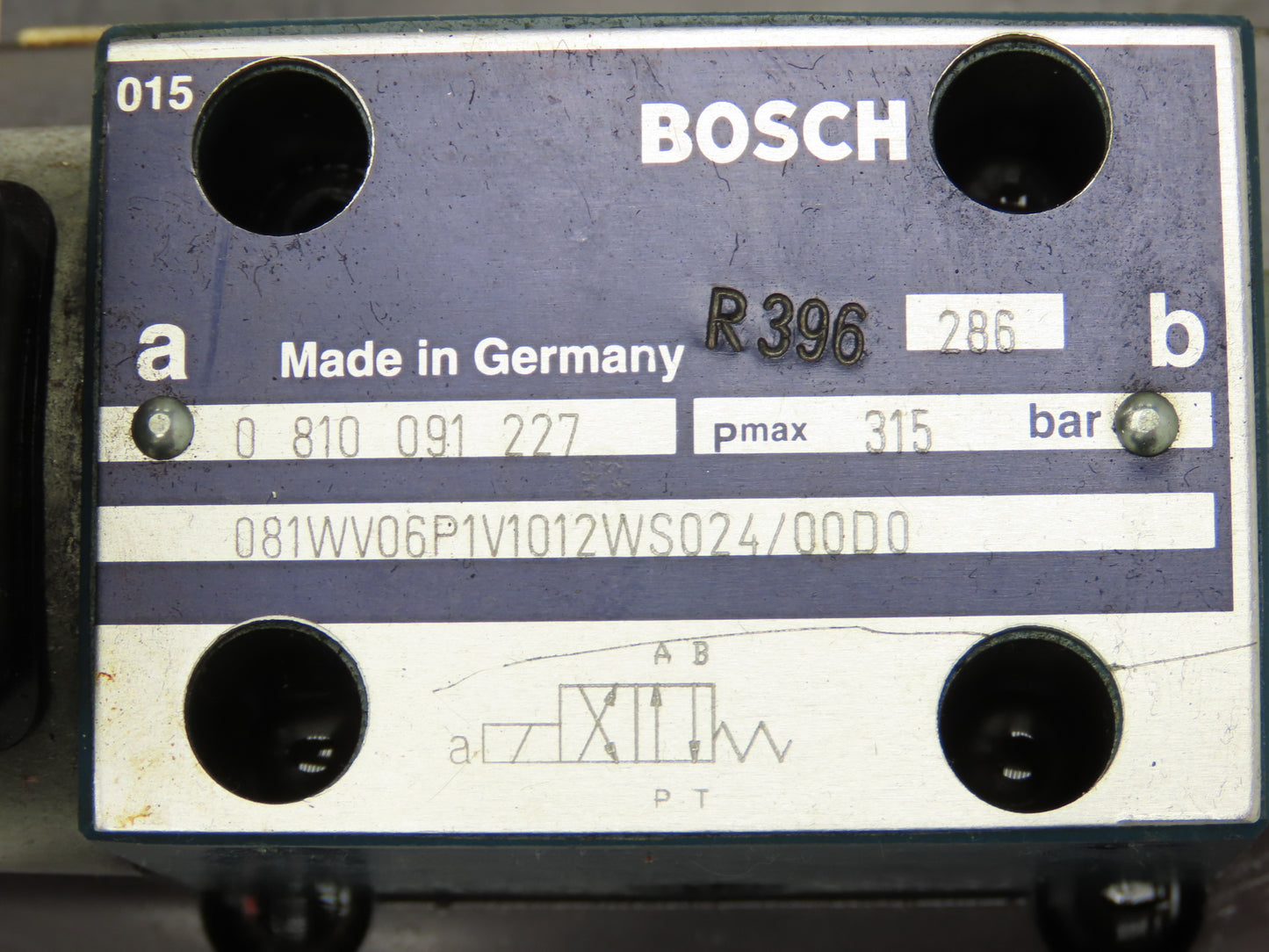 Moog CCE50A6RH1X10 Hydraulic Cartridge Valve