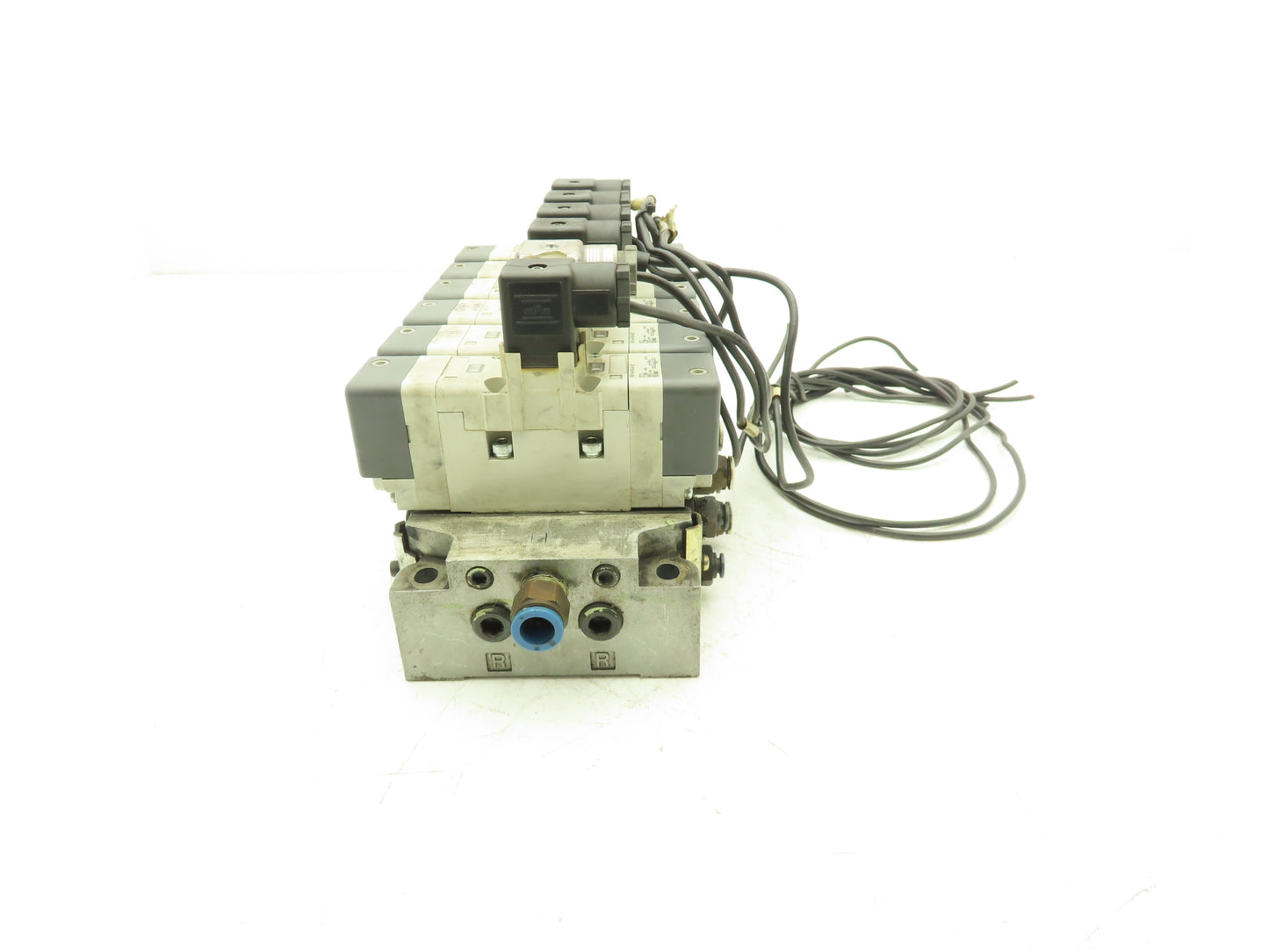 SMC VQ7-6-FG-D-3Z Double Solenoid Valve 6-Station Manifold Assembly 24VDC