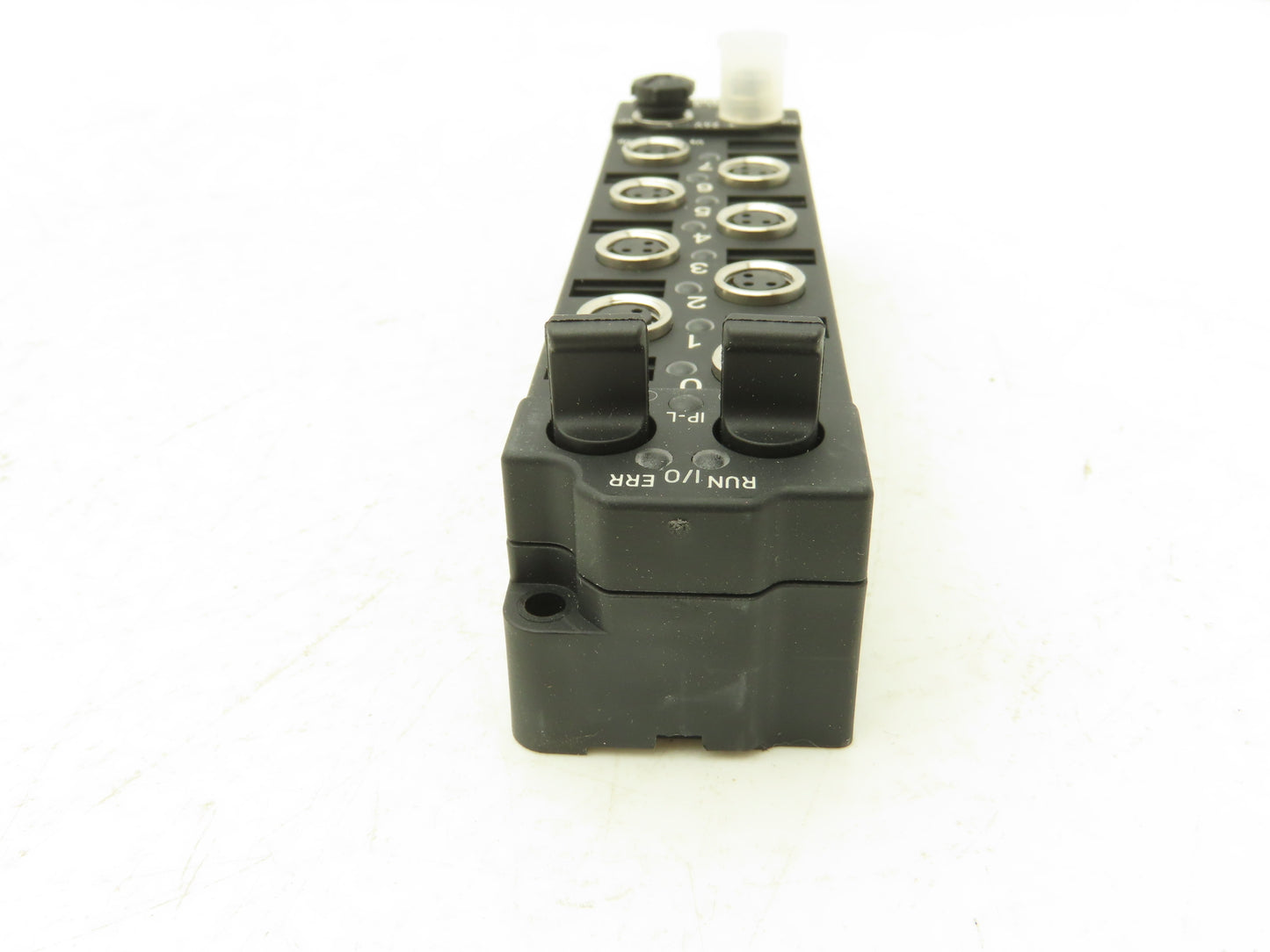 Beckhoff IE1001-0000 Extension Box 8-Channel Digital Input 24VDC M8
