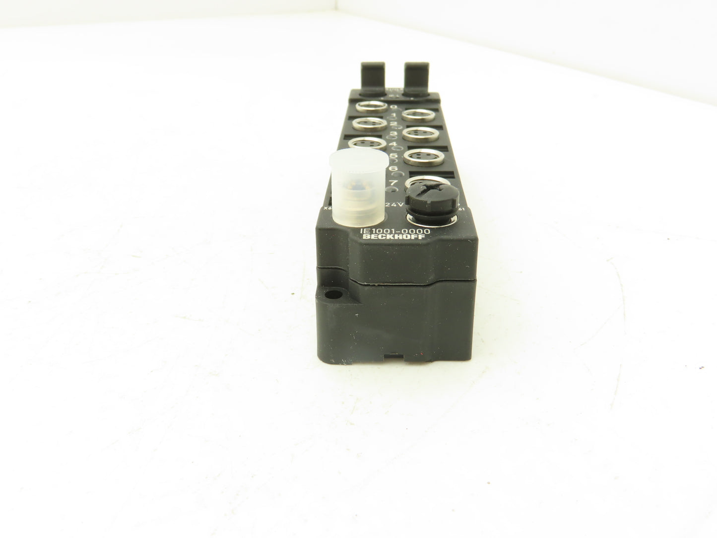 Beckhoff IE1001-0000 Extension Box 8-Channel Digital Input 24VDC M8