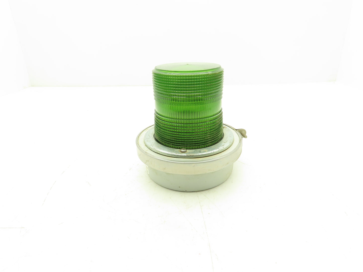 Edwards 50SING-N5-40WH Adaptabeacon Green Steady-On Light Base 6" 120VAC