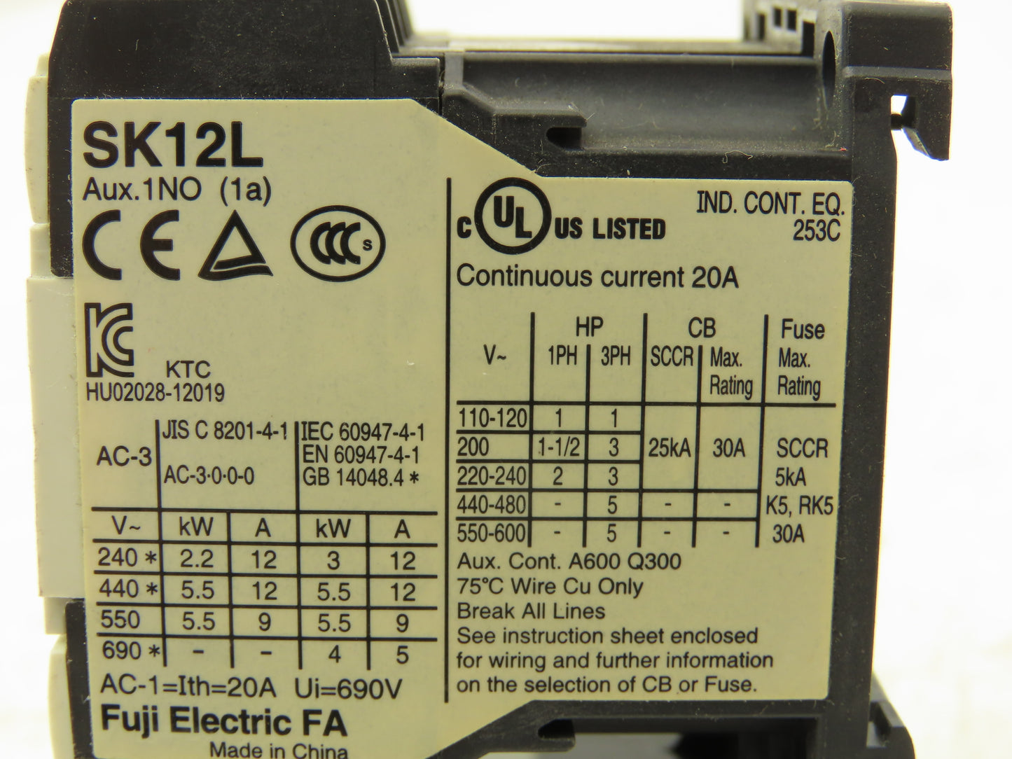 Fuji SK12L Motor Starter Contactor 5.5kW 600V TK12W & Thermal Overload 5-7.5A