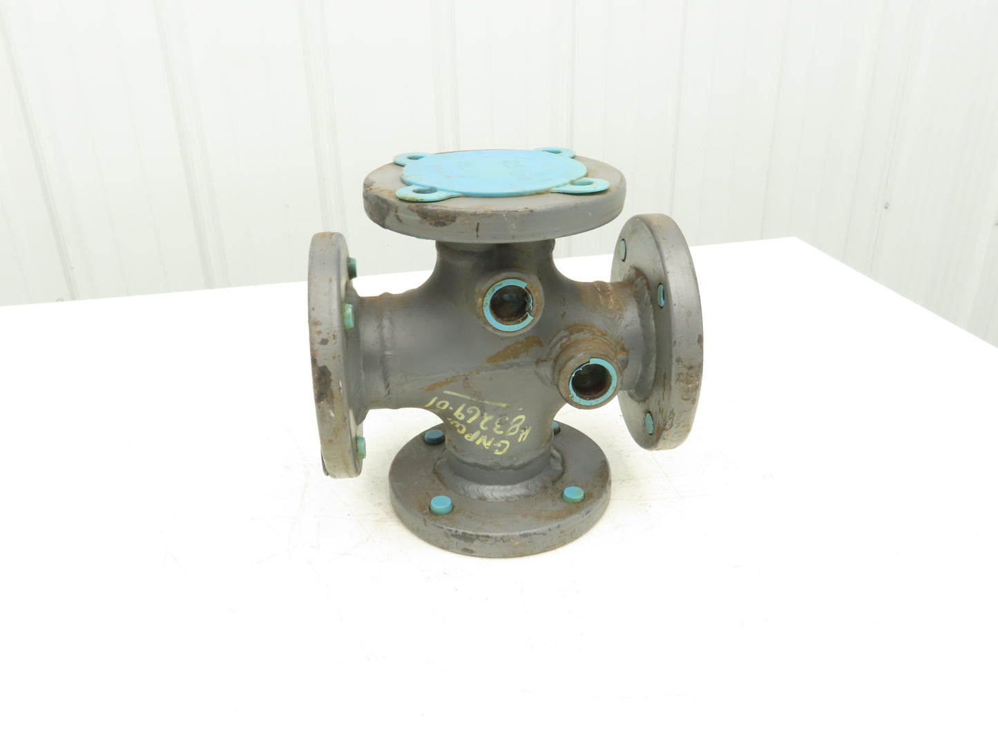 NA 2" 2" Flanged 4-Way Cross Ductile Iron 7-1/2" Flange 6" Bolt Center 3/4" Hole