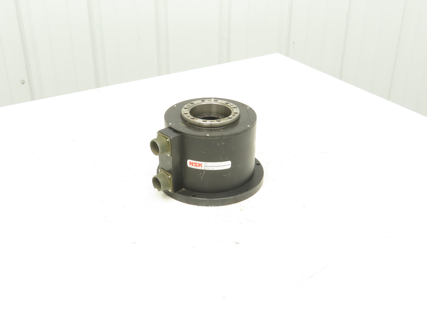NSK RS0608DN512 MegaTorque Servo Motor Connector Has Slight Damage