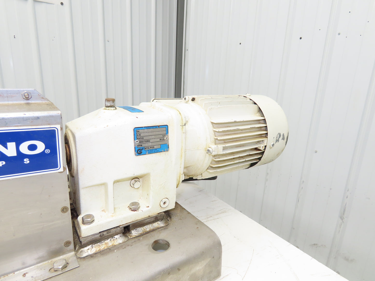 Moyno 2FH2SJG3SAA Sanitary Pump Progressive Cavity 1.5" Tri-Clamp 1Hp 3PH