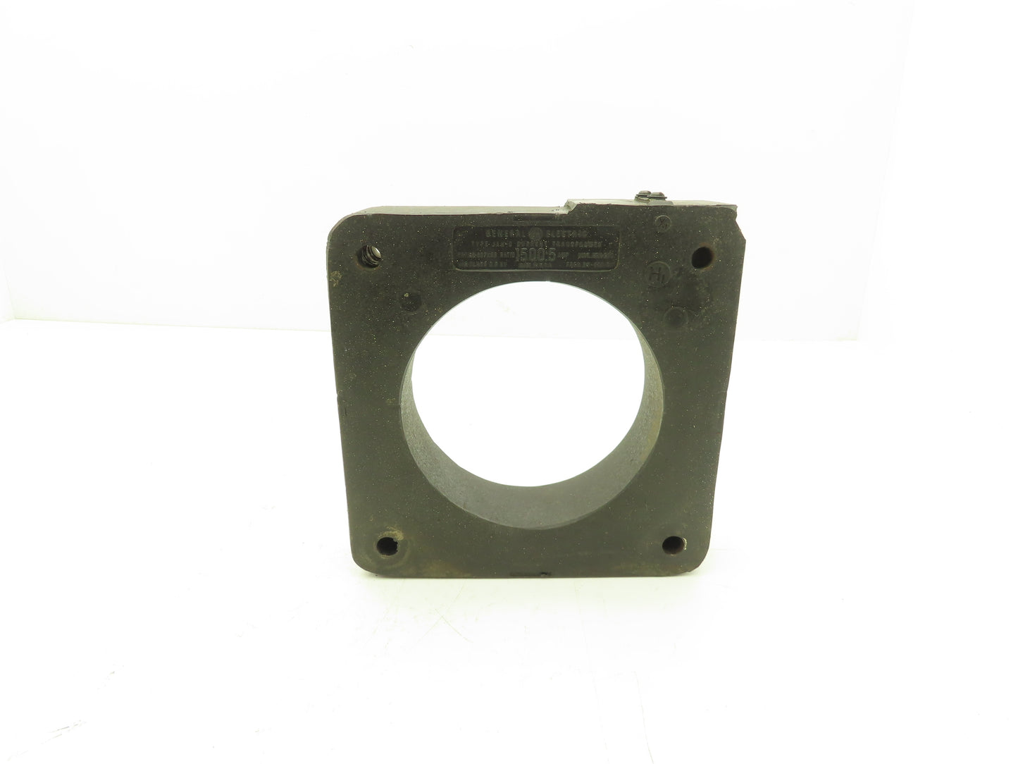 General Electric 837X66 JAH-0 Current Transformer Ratio 1500:5 Amp 25-400Hz .6KV