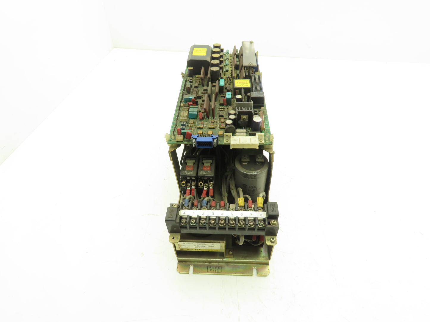 Fanuc A06B-6047-H040 Velocity Control Unit A20B-0009-00320/10D