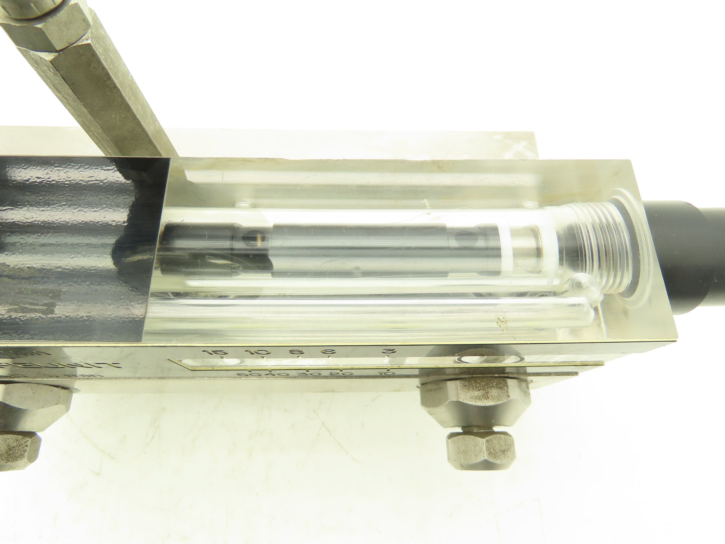 9938 John Crane Safeunit H2O GPM & H2O I/Min 4-Stainless Barbs 3/4" ID