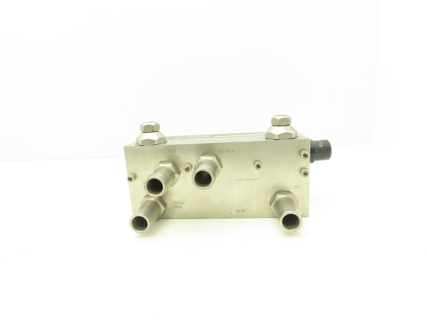 9938 John Crane Safeunit H2O GPM & H2O I/Min 4-Stainless Barbs 3/4" ID