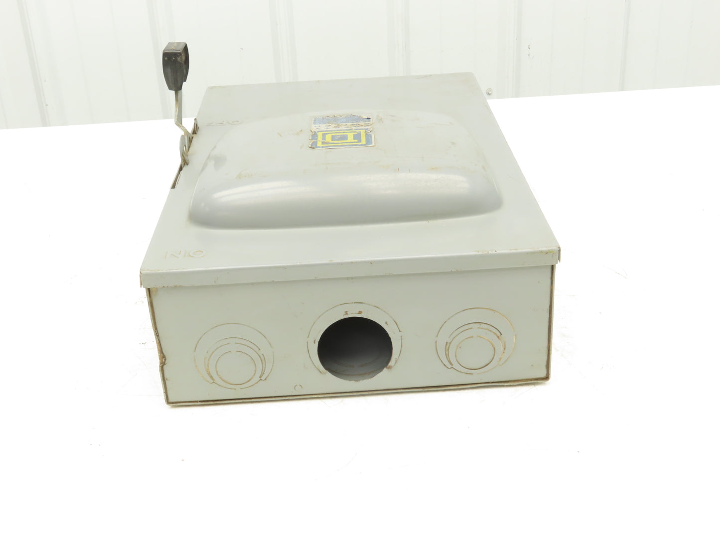 Square D D324 200A Fusible Safety Disconnect Switch Single Throw 240V 3 Pole