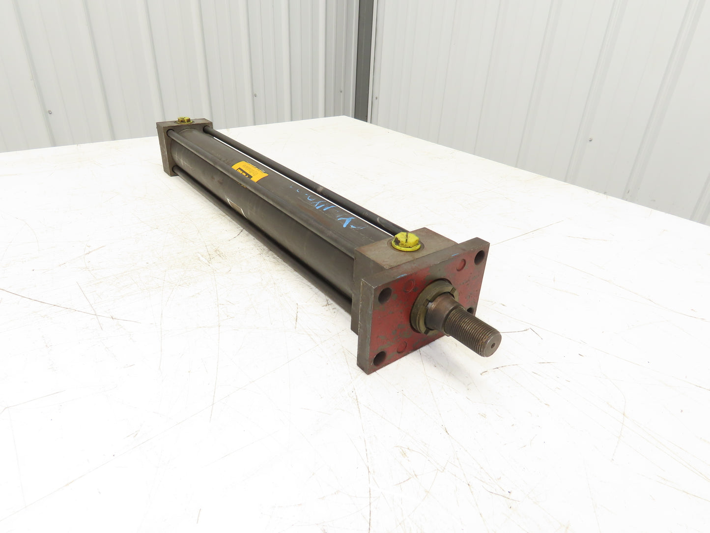 Parker CJ2H Hydraulic Cylinder 2.5" Bore 20" Stroke Flange Mount 3000psi