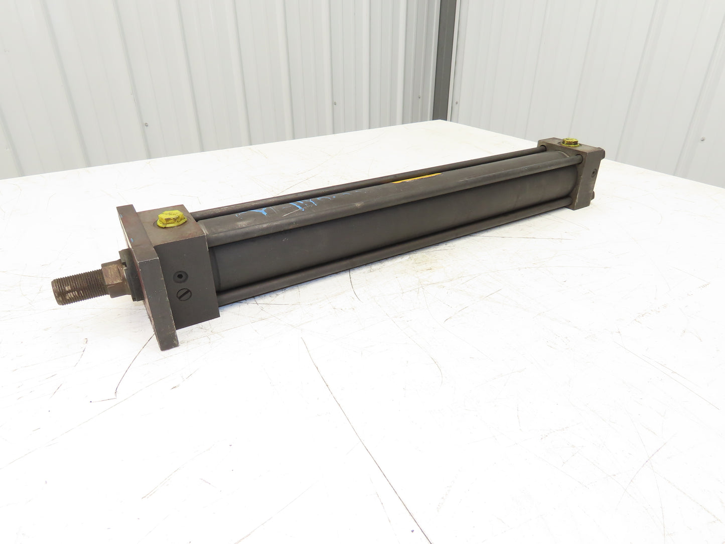 Parker CJ2H Hydraulic Cylinder 2.5" Bore 20" Stroke Flange Mount 3000psi