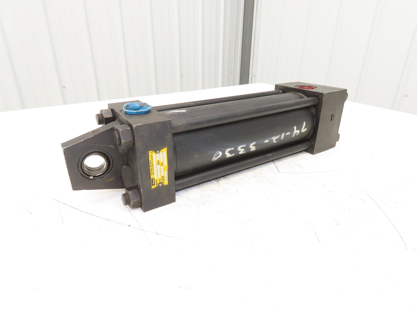 Parker CSB3HLTS39C Hydraulic Cylinder 3.25" Bore 9.5" Stroke 3000psi