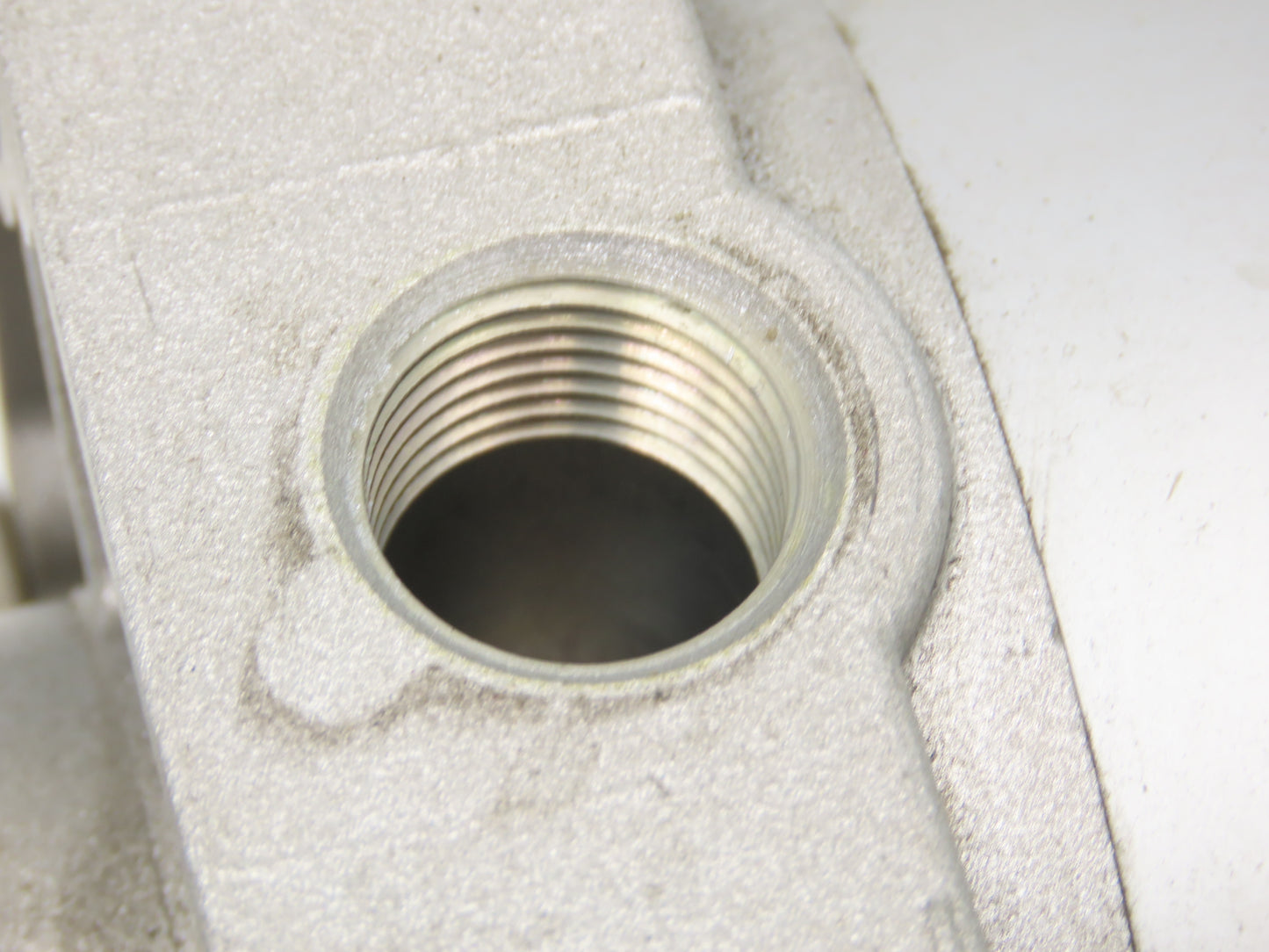 SMC CDA2L100-700-Y59BL Pneumatic Air Cylinder 100mm Bore 700mm Stroke 145psi