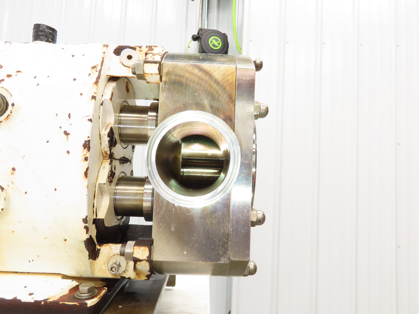 Alfa Laval Flow SRU-4-WLS Sanitary Rotary Lobe Pump 2.5" Tri-Clamp 7.5Hp 3PH