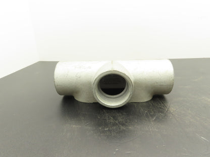 Crouse and Hinds T67 Rigid Conduit Body 2" Threaded Hub Lot of 7