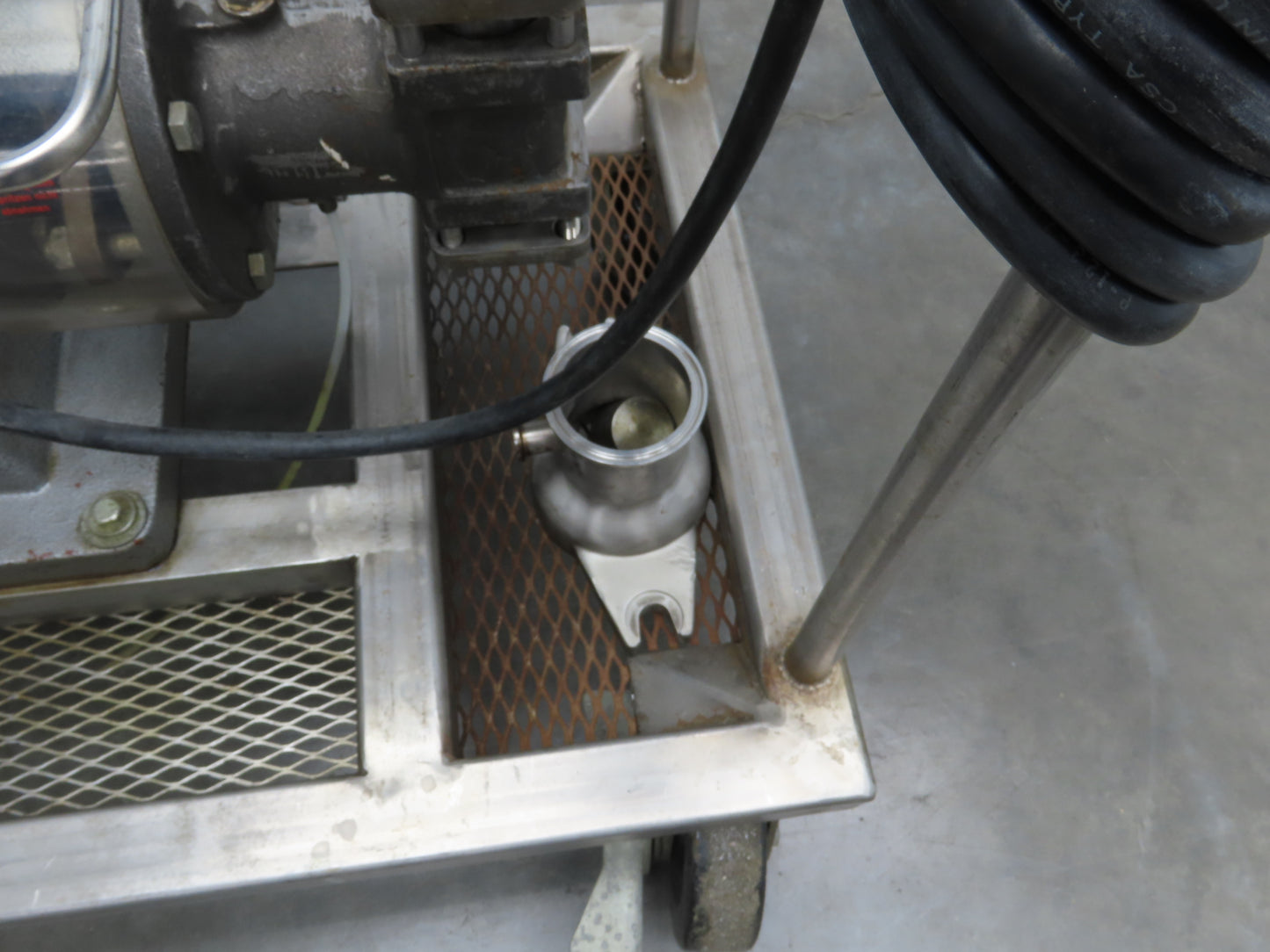 Bran & Lubbe N-J 32 Dual Metering Pump Tri-Clamp Sanitary Cart .75kw 480V 3PH