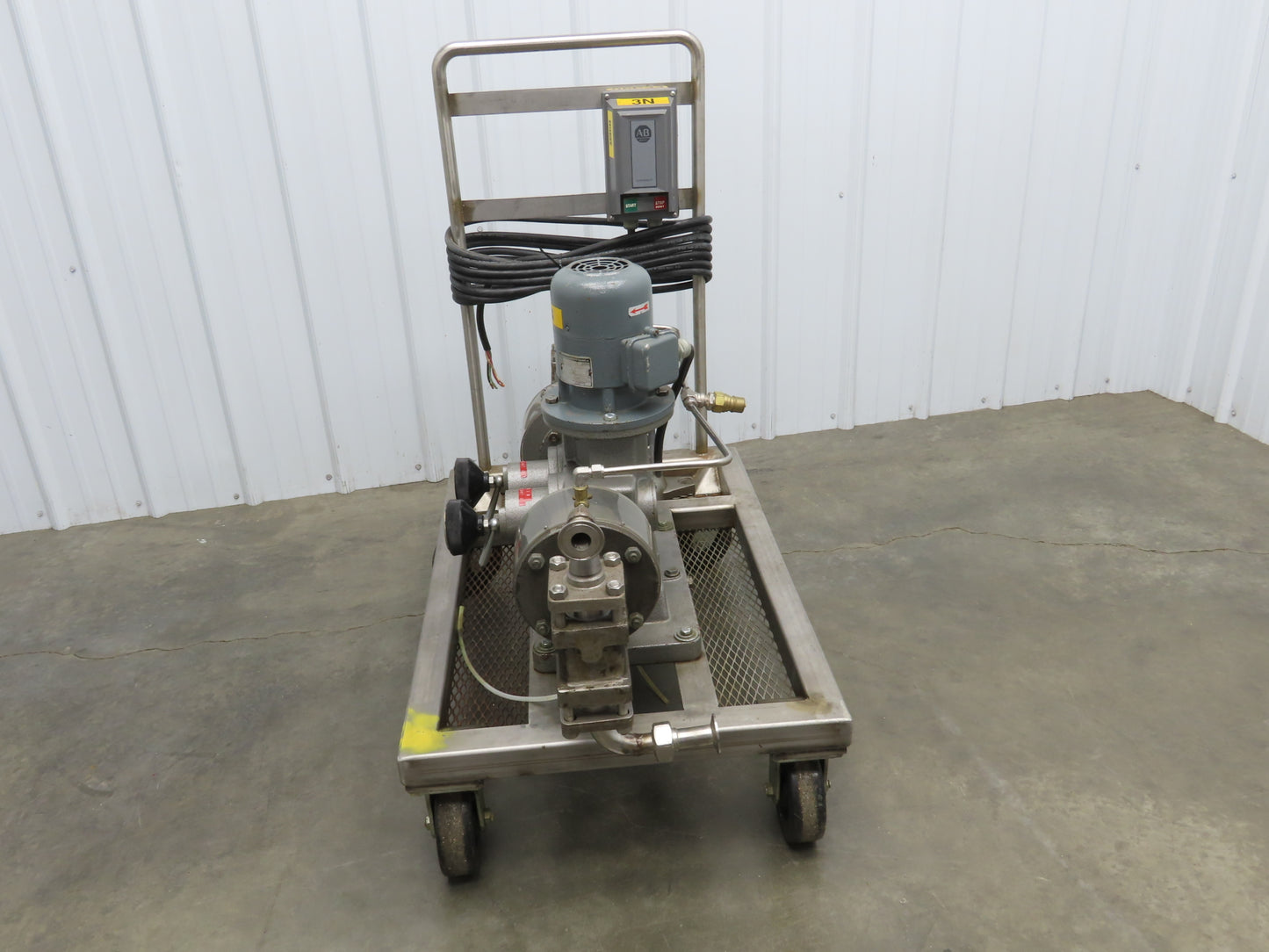 Bran & Lubbe N-J 32 Dual Metering Pump Tri-Clamp Sanitary Cart .75kw 480V 3PH